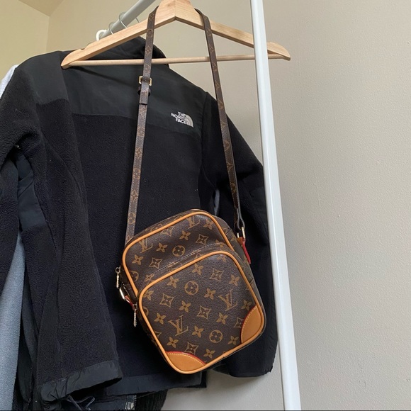 Bag - Picture 2 of 3